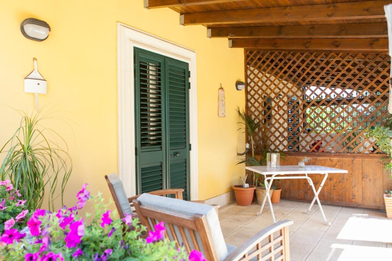 B&B I Tre Ulivi Salice Salentino Exterior photo